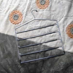 minimalist multi hanger